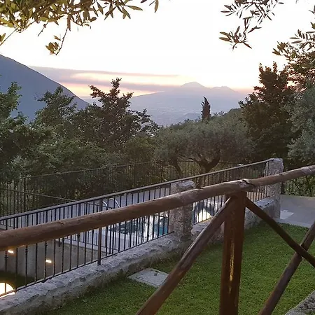 Al Rifugio 4* Cava deʼ Tirreni